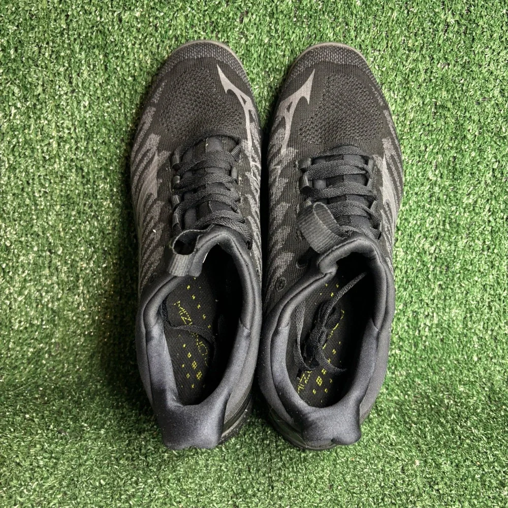 Mizuno TC-01 Training Speckled Midsole Knit Athletic Sneakers Black Mens Sz 10.5